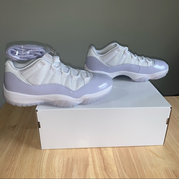 Air Jordan 11 Retro Low Pure Violet W Shoes - Picture 2 of 7